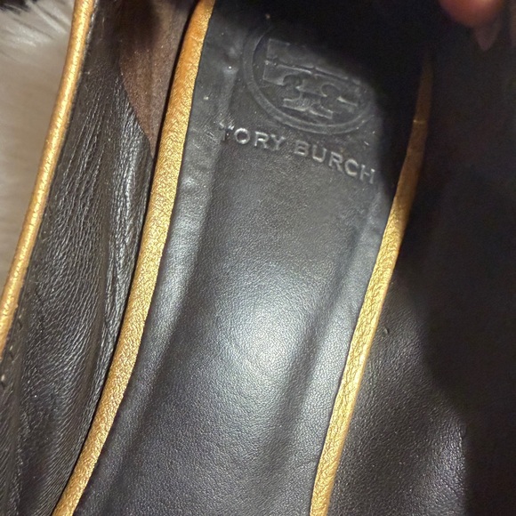Tory Burch Metallic Gold Logo Round-Toe Ballet Flats - Picture 12 of 14